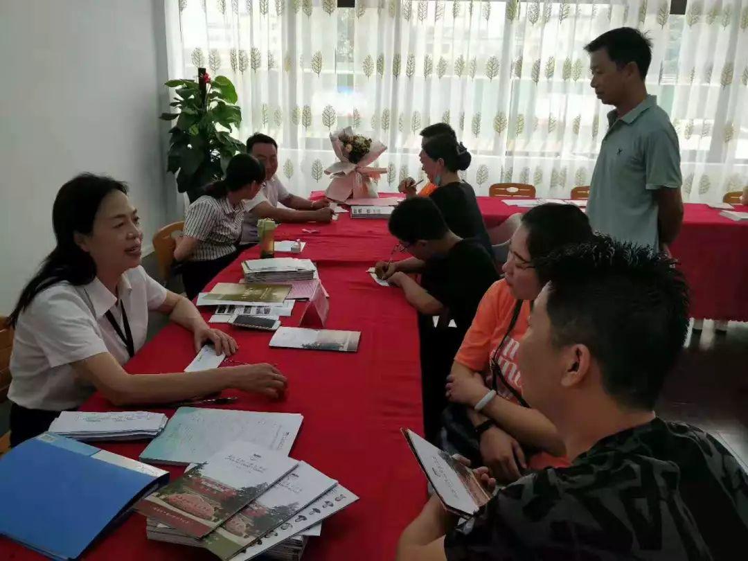 好怙恃+好先生！本周日，，，，，中招说明会，，，，，与您相约在景物如画的304am永利集团官网都会森林学校!