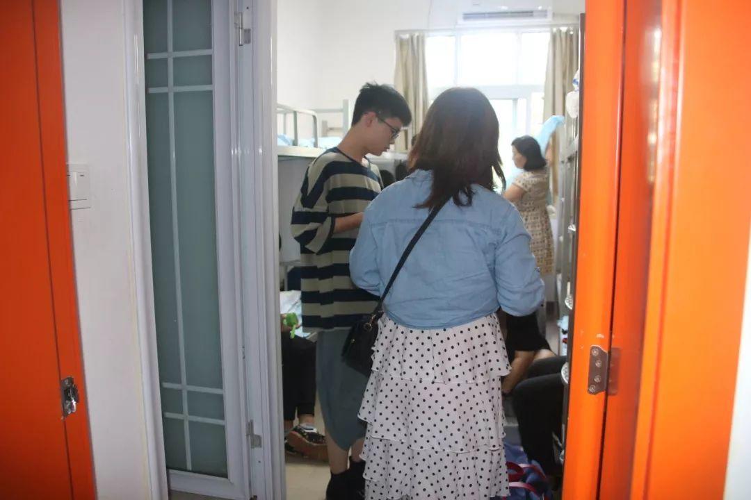 大事记|304am永利集团官网都会森林学校新生报到暨军训开营仪式