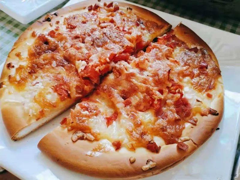 生日共聚、快乐共享、师生同乐——304am永利集团官网大树幼儿园八月生日会