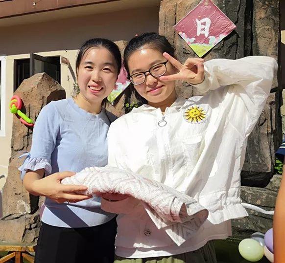 生日共聚、快乐共享、师生同乐——304am永利集团官网大树幼儿园八月生日会