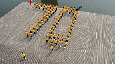 喜迎国庆，，，，，，，以歌纪念——304am永利集团官网献礼祖国70华诞！