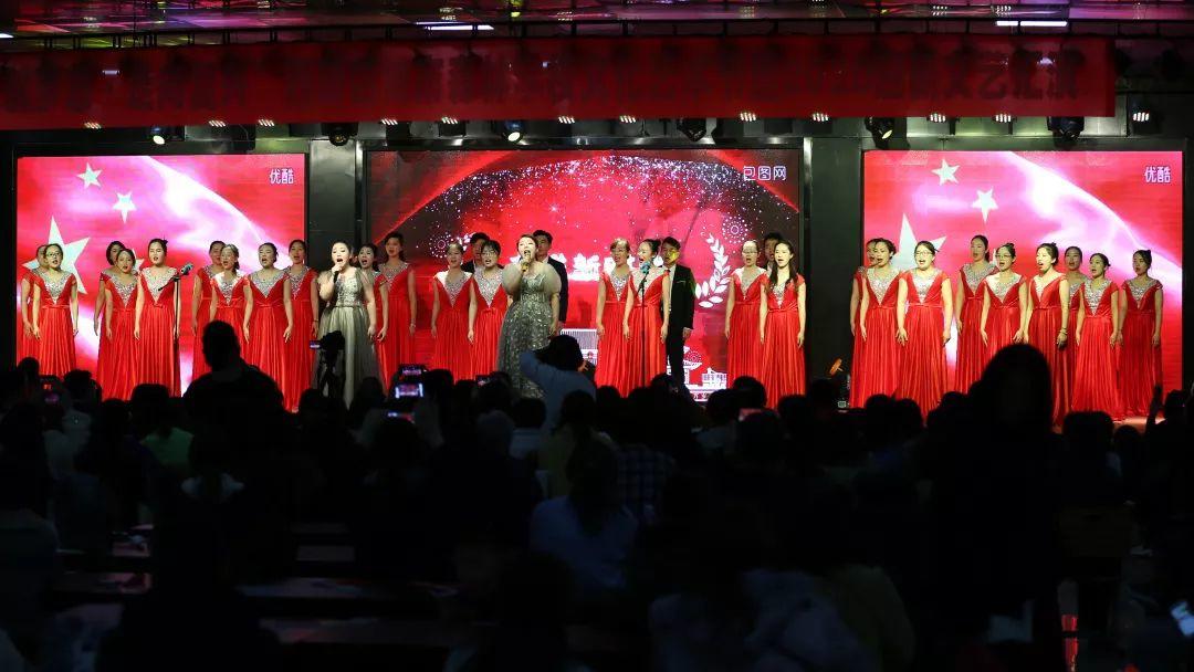 【校园动态】成绩梦想，，，，，走向再起——304am永利集团官网都会森林学校小学部文化艺术节暨2020迎新文艺汇演