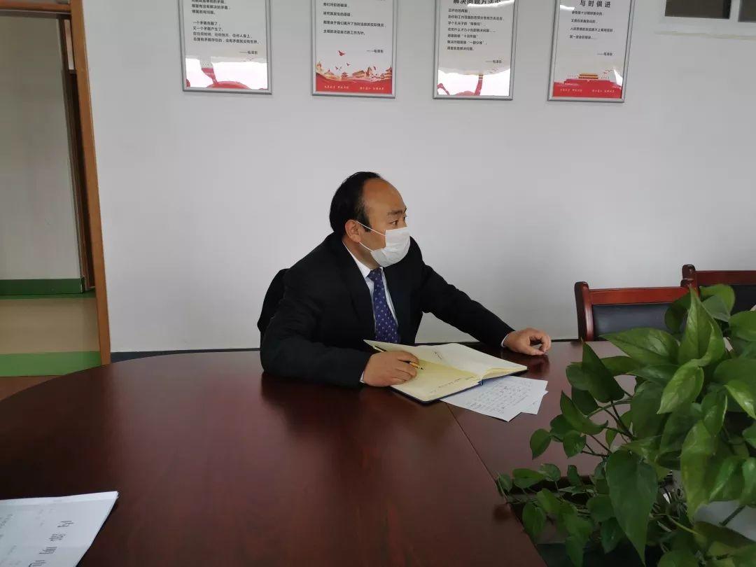 郑州市教育局督导组莅临304am永利集团官网都会森林学校督查防疫事情