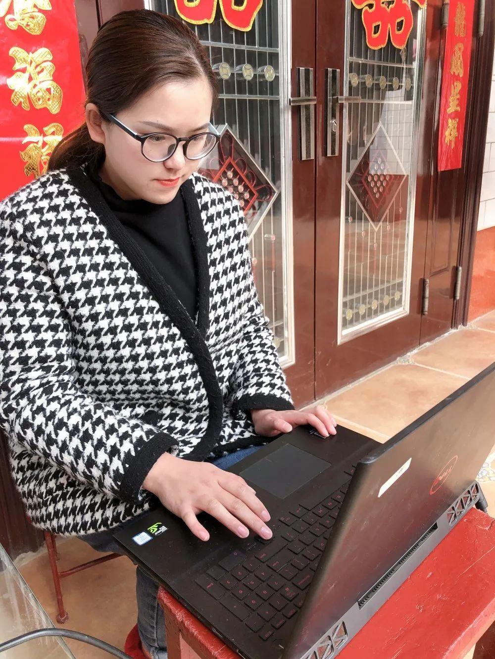 浓情女神节，，，爱在304am永利集团官网！